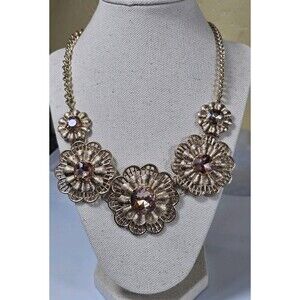 Unbranded Gold-Tone Metal Floral Statement Necklace w/ Pink Crystal Chunky